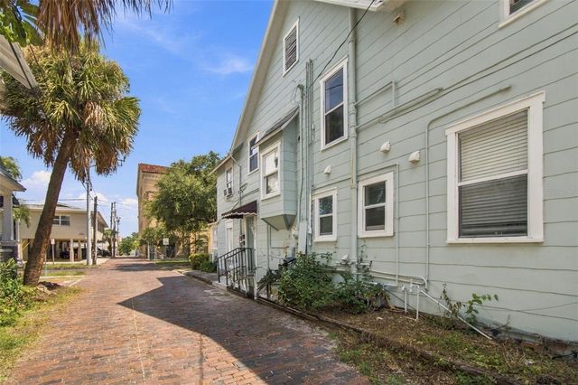 524 3RD STREET N A, St Petersburg, FL 33701