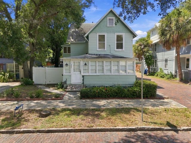 524 3RD STREET N A, St Petersburg, FL 33701