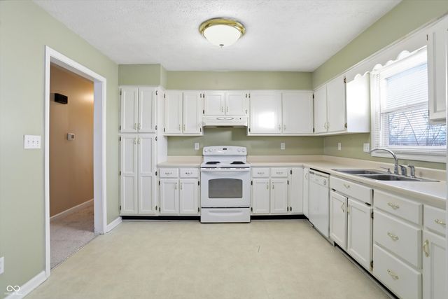 5991 Evelyn Avenue, Franklin, IN 46131