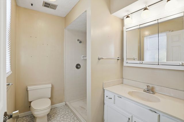 5991 Evelyn Avenue, Franklin, IN 46131