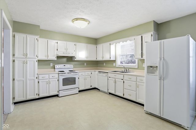 5991 Evelyn Avenue, Franklin, IN 46131