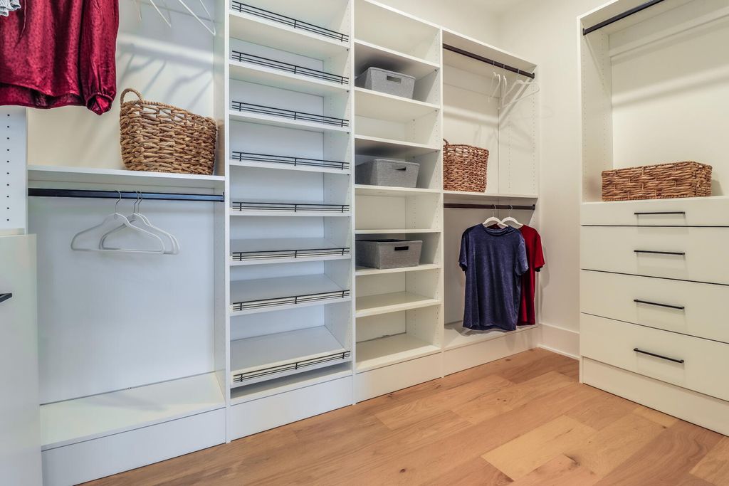 Image 33 of property listing at 1548 John Fenwick Lane, Johns Island, SC 29455