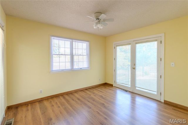 803 Lovers Lane, Rolla, MO 65401