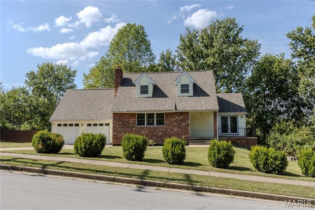 803 Lovers Lane, Rolla, MO 65401