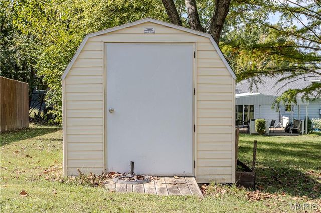 803 Lovers Lane, Rolla, MO 65401