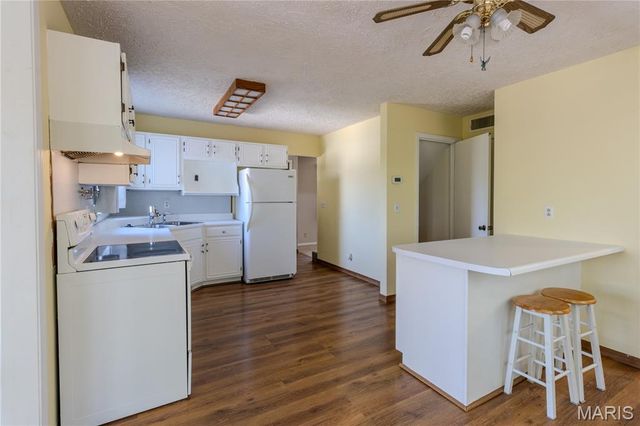 803 Lovers Lane, Rolla, MO 65401