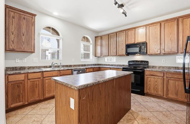 4043 E Milky Way, Gilbert, AZ 85295