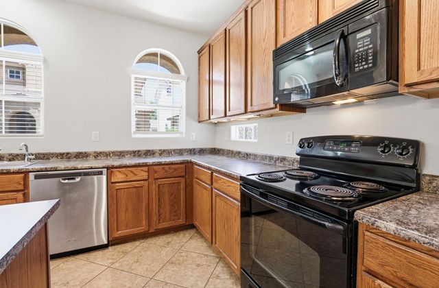 4043 E Milky Way, Gilbert, AZ 85295