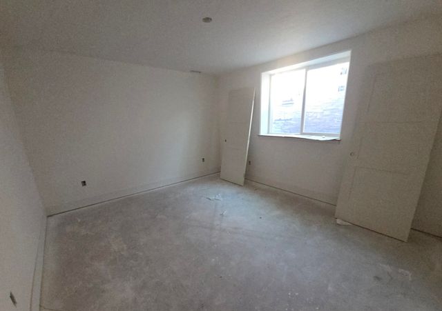 8622 N Molly St, Spokane, WA 99208