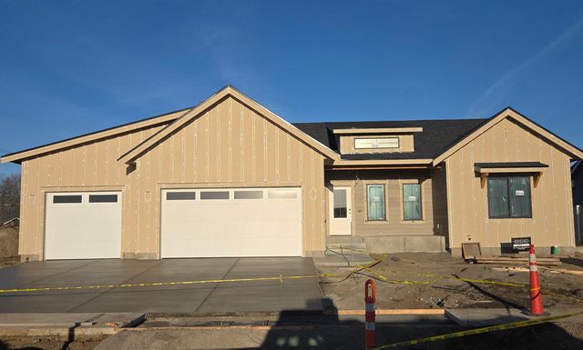 8622 N Molly St, Spokane, WA 99208