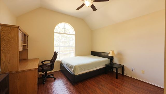 4111 Creek Ridge Lane, Missouri City, TX 77459