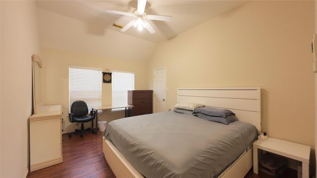 4111 Creek Ridge Lane, Missouri City, TX 77459