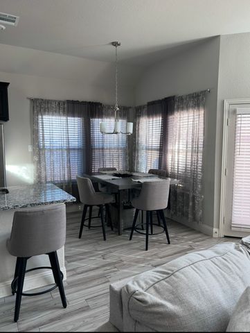 612 Candace Drive, Desoto, TX 75115