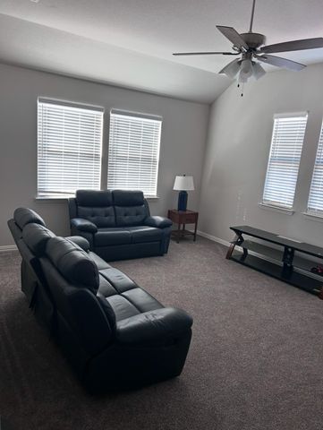 612 Candace Drive, Desoto, TX 75115