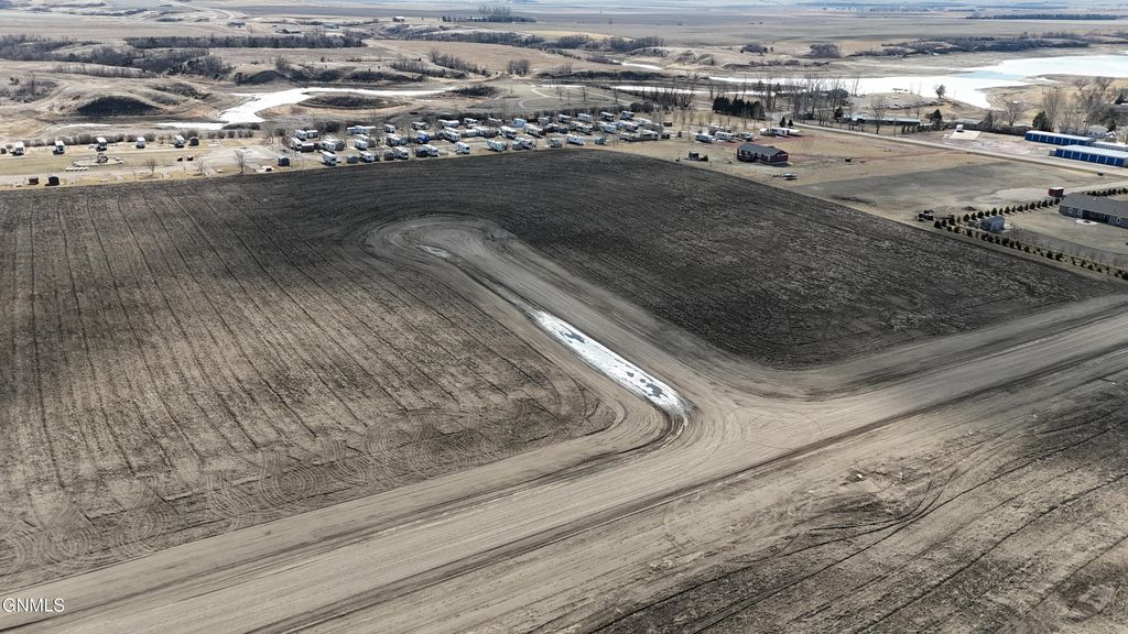 L3, Blk 4 Dakota Waters, Beulah, ND 58523 photo 6