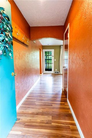 5414 NE Carmel Road, Kansas City, MO 64119