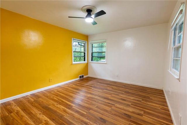 5414 NE Carmel Road, Kansas City, MO 64119
