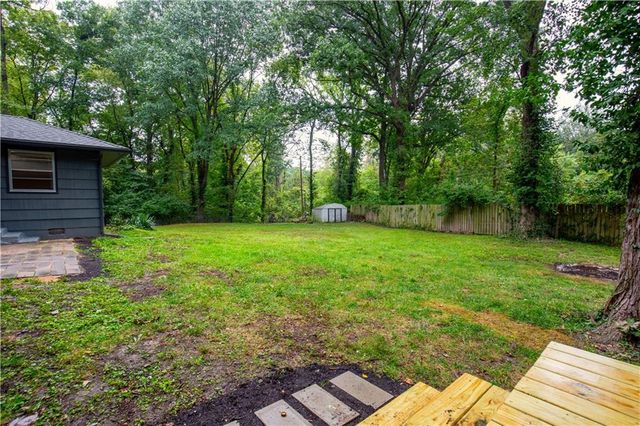 5414 NE Carmel Road, Kansas City, MO 64119