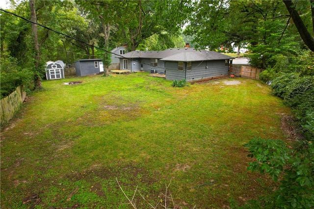 5414 NE Carmel Road, Kansas City, MO 64119