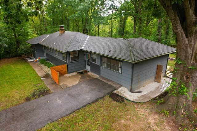 5414 NE Carmel Road, Kansas City, MO 64119