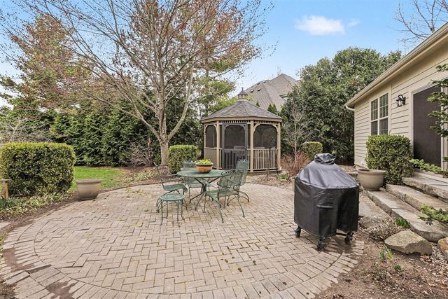 4943 Saint Andrews Court, Ann Arbor, MI 48108