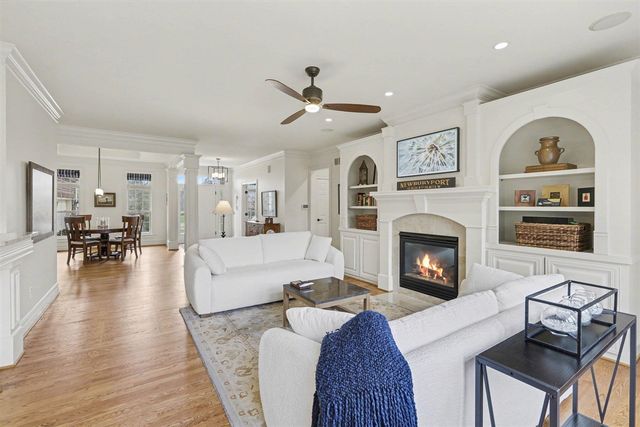 4943 Saint Andrews Court, Ann Arbor, MI 48108