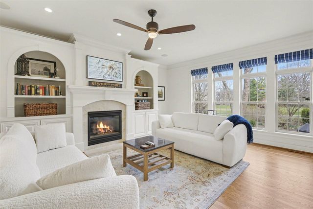 4943 Saint Andrews Court, Ann Arbor, MI 48108