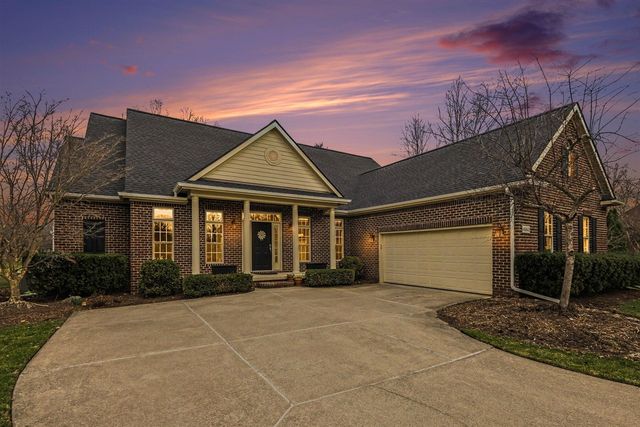 4943 Saint Andrews Court, Ann Arbor, MI 48108