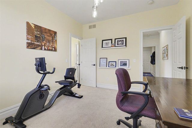 4943 Saint Andrews Court, Ann Arbor, MI 48108