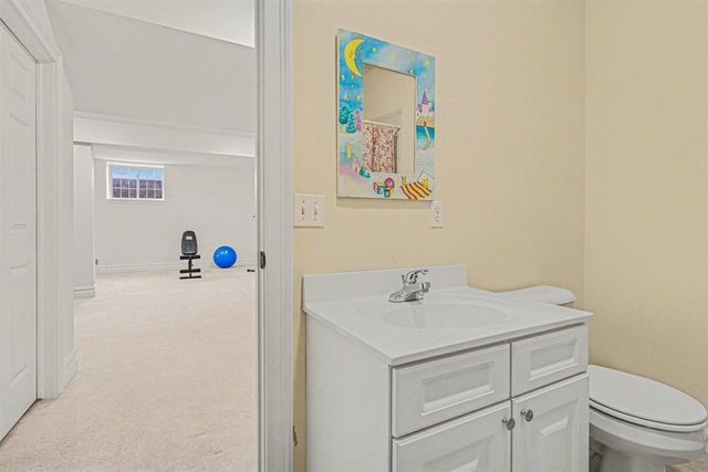 4943 Saint Andrews Court, Ann Arbor, MI 48108