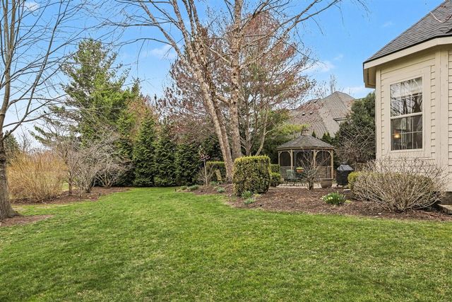 4943 Saint Andrews Court, Ann Arbor, MI 48108