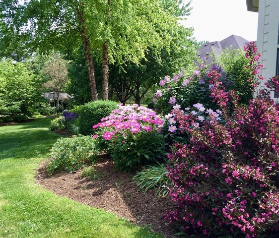 4943 Saint Andrews Court, Ann Arbor, MI 48108