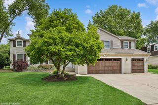 1036 W SKYLARK Drive, Palatine, IL 60067