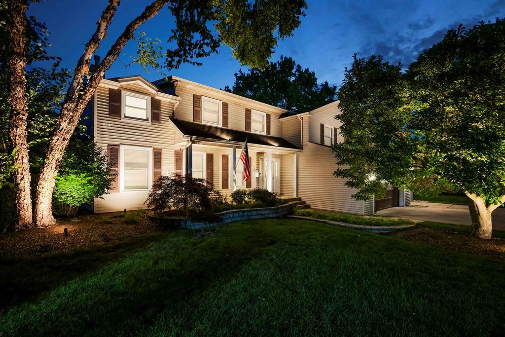 1036 W SKYLARK Drive, Palatine, IL 60067 — photo 3