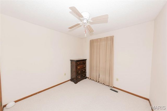 502 W Monroe Avenue, Owensville, MO 65066