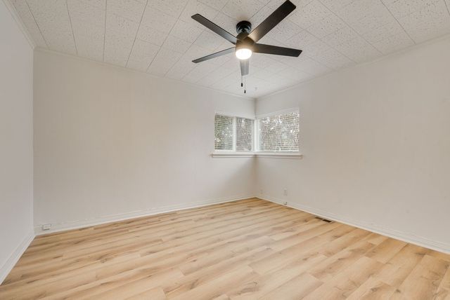 3728 W Beverly Drive W, Dallas, TX 75209