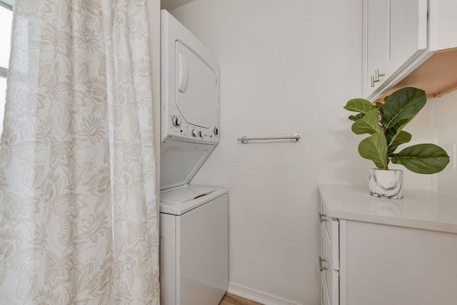 3728 W Beverly Drive W, Dallas, TX 75209