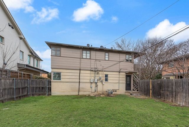 3728 W Beverly Drive W, Dallas, TX 75209