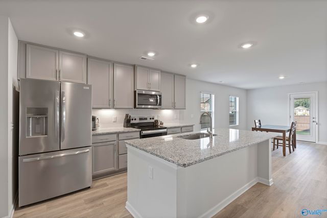 27758 Whitechapel Lane, Harvest, AL 35749