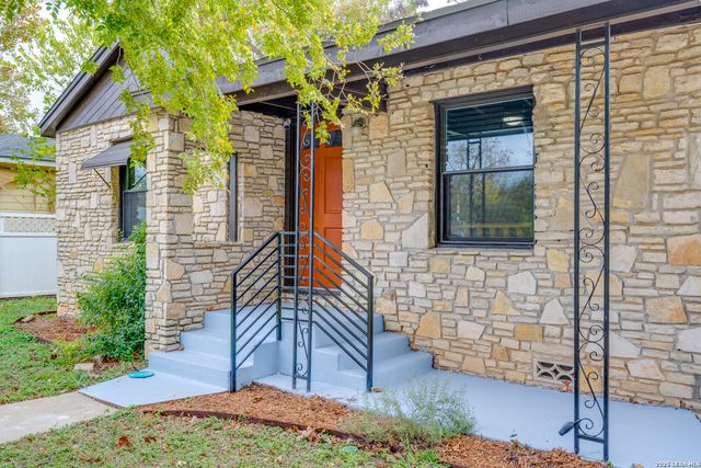 806 Barbara, San Marcos, TX 78666