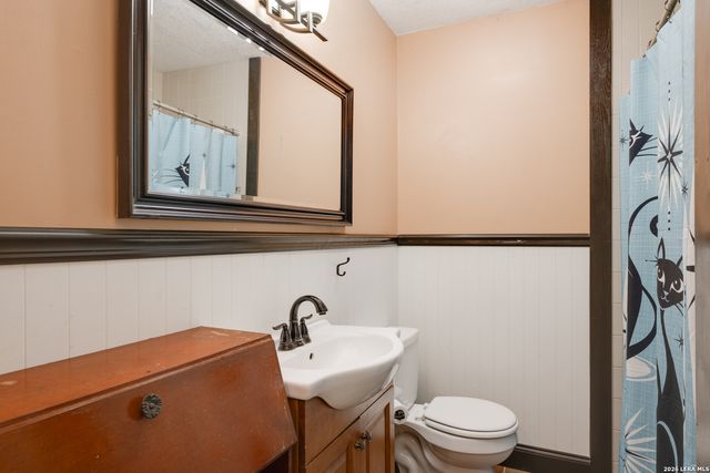 806 Barbara, San Marcos, TX 78666