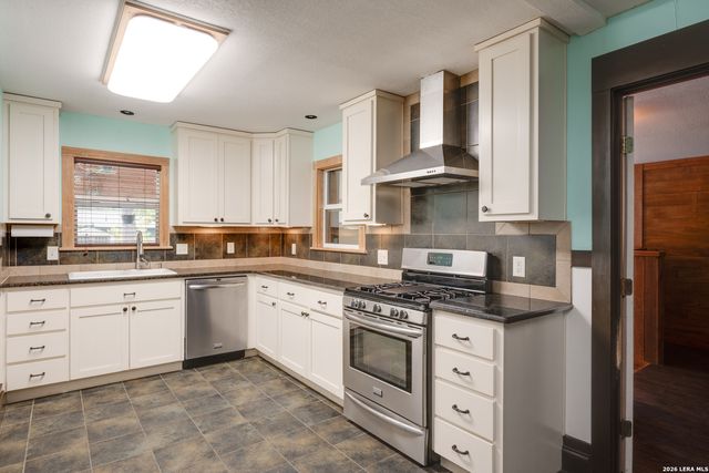 806 Barbara, San Marcos, TX 78666