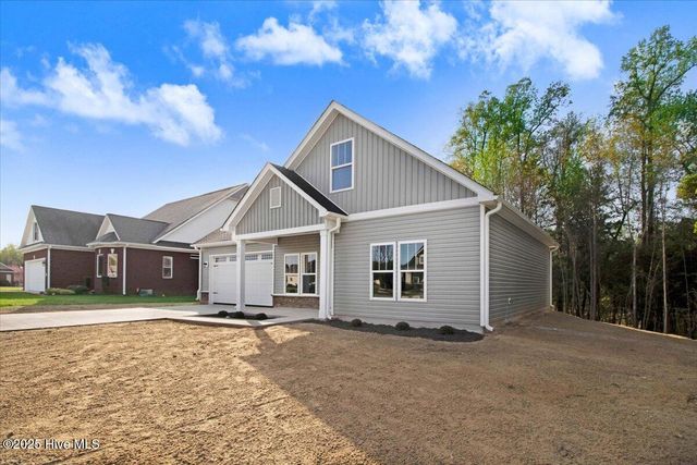 312 Kingston Circle, Goldsboro, NC 27530