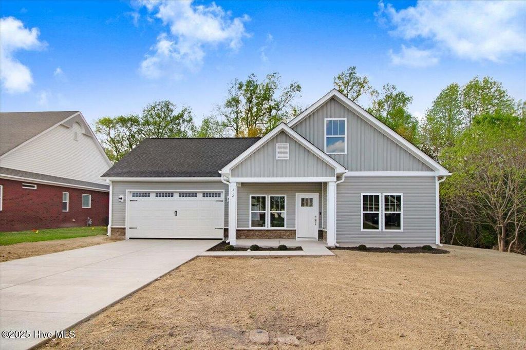 312 Kingston Circle, Goldsboro, NC 27530