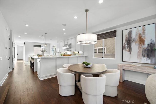 520 13th, Huntington Beach, CA 92648