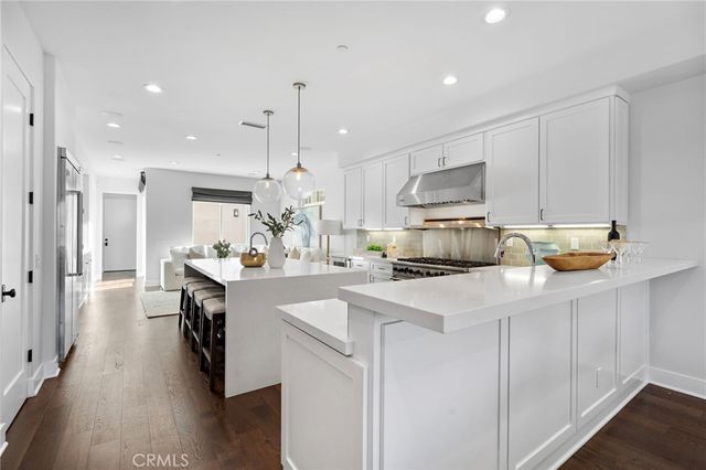 520 13th, Huntington Beach, CA 92648