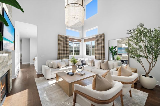 520 13th, Huntington Beach, CA 92648