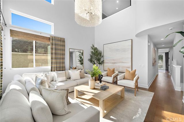 520 13th, Huntington Beach, CA 92648