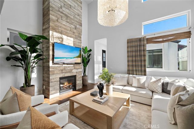 520 13th, Huntington Beach, CA 92648