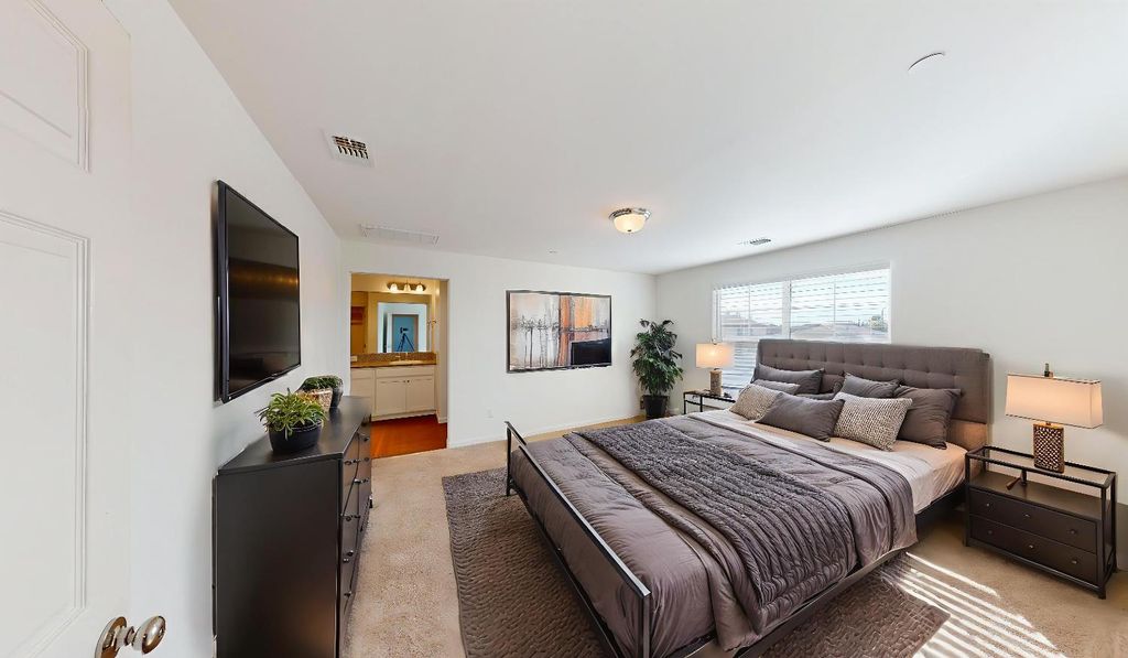 Image 28 of property listing at 4826 N Casey Avenue, Fresno, CA 93723